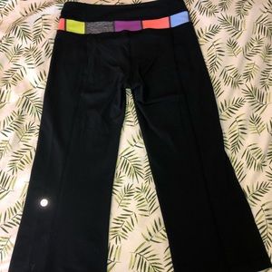 Lululemon size 4 cropped reversible leggings/pant